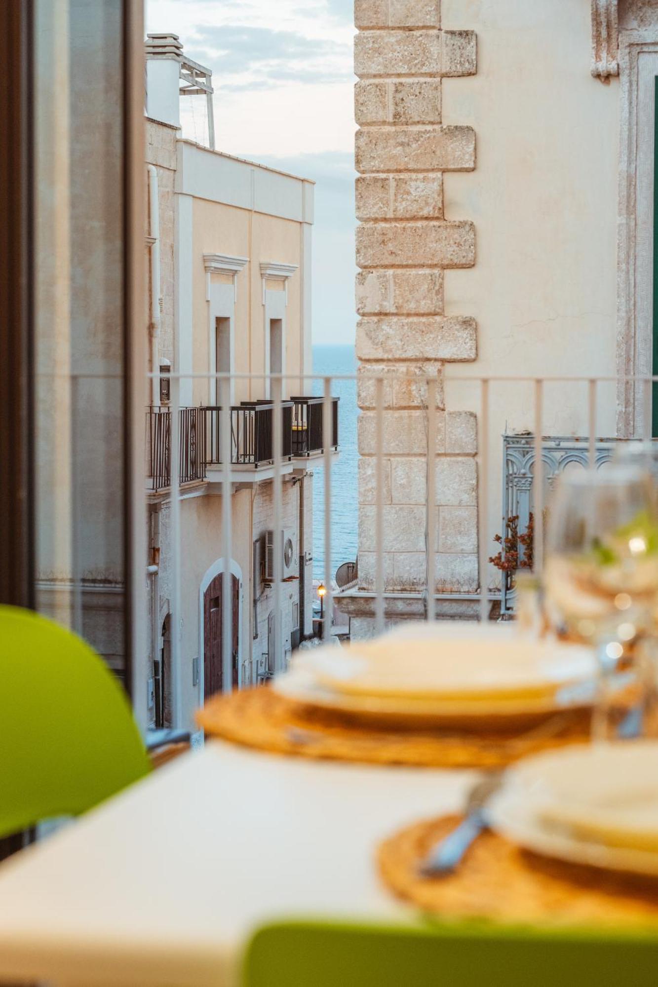 La Casa Di Vittoria Apartment Sea View - Housea Полиньяно-а-Маре Экстерьер фото