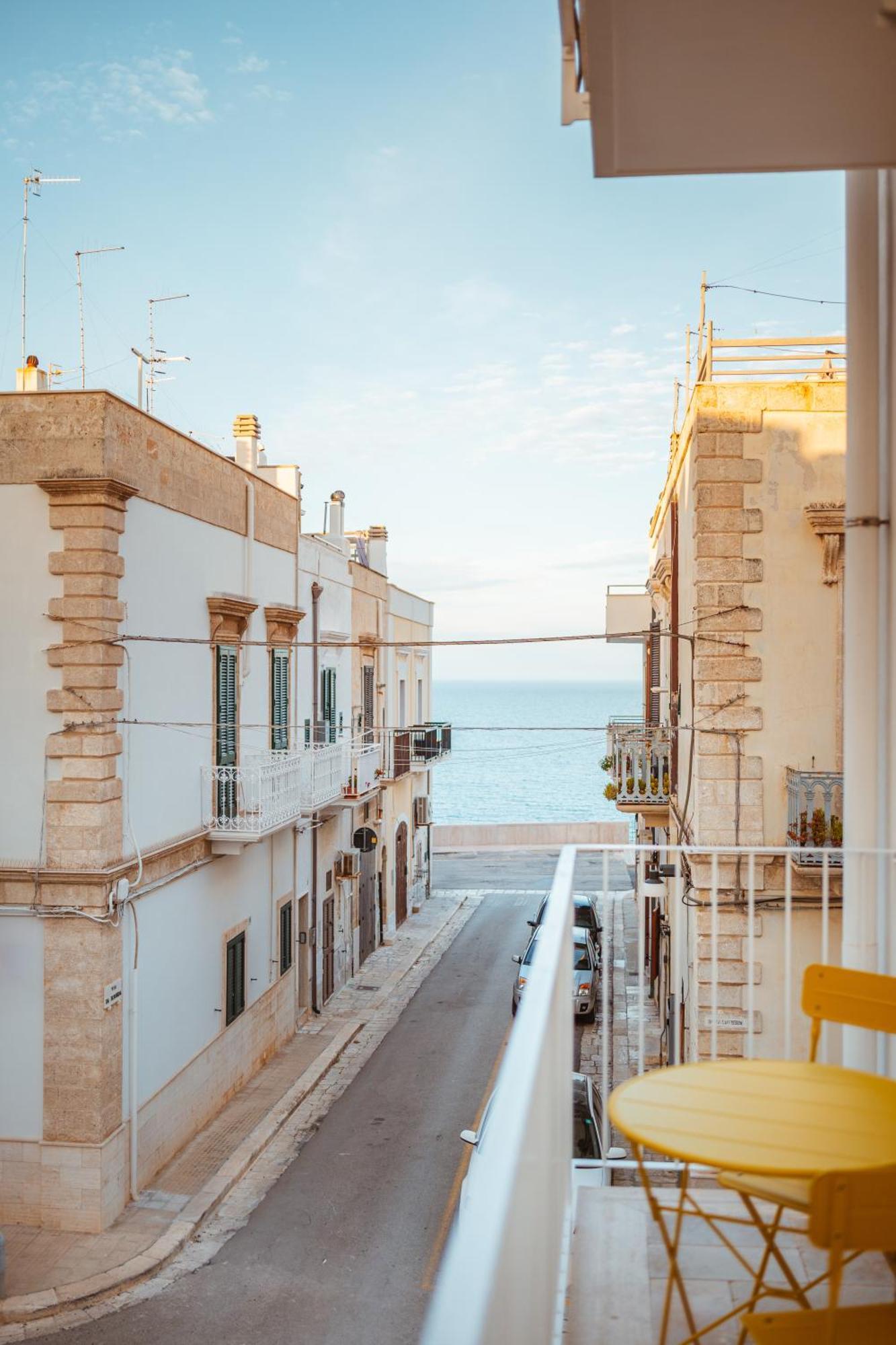 La Casa Di Vittoria Apartment Sea View - Housea Полиньяно-а-Маре Экстерьер фото